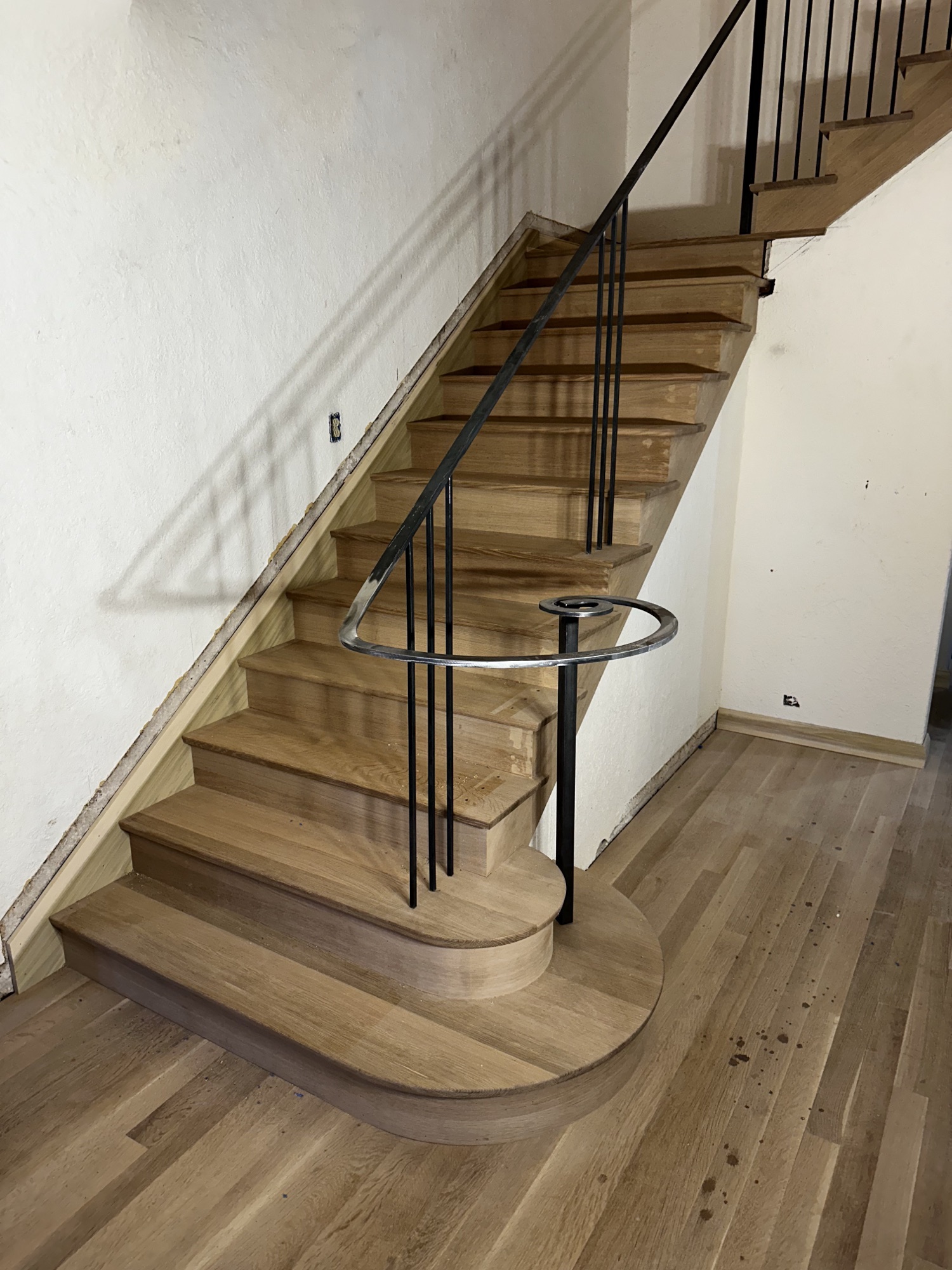 White oak staircase with cable railing