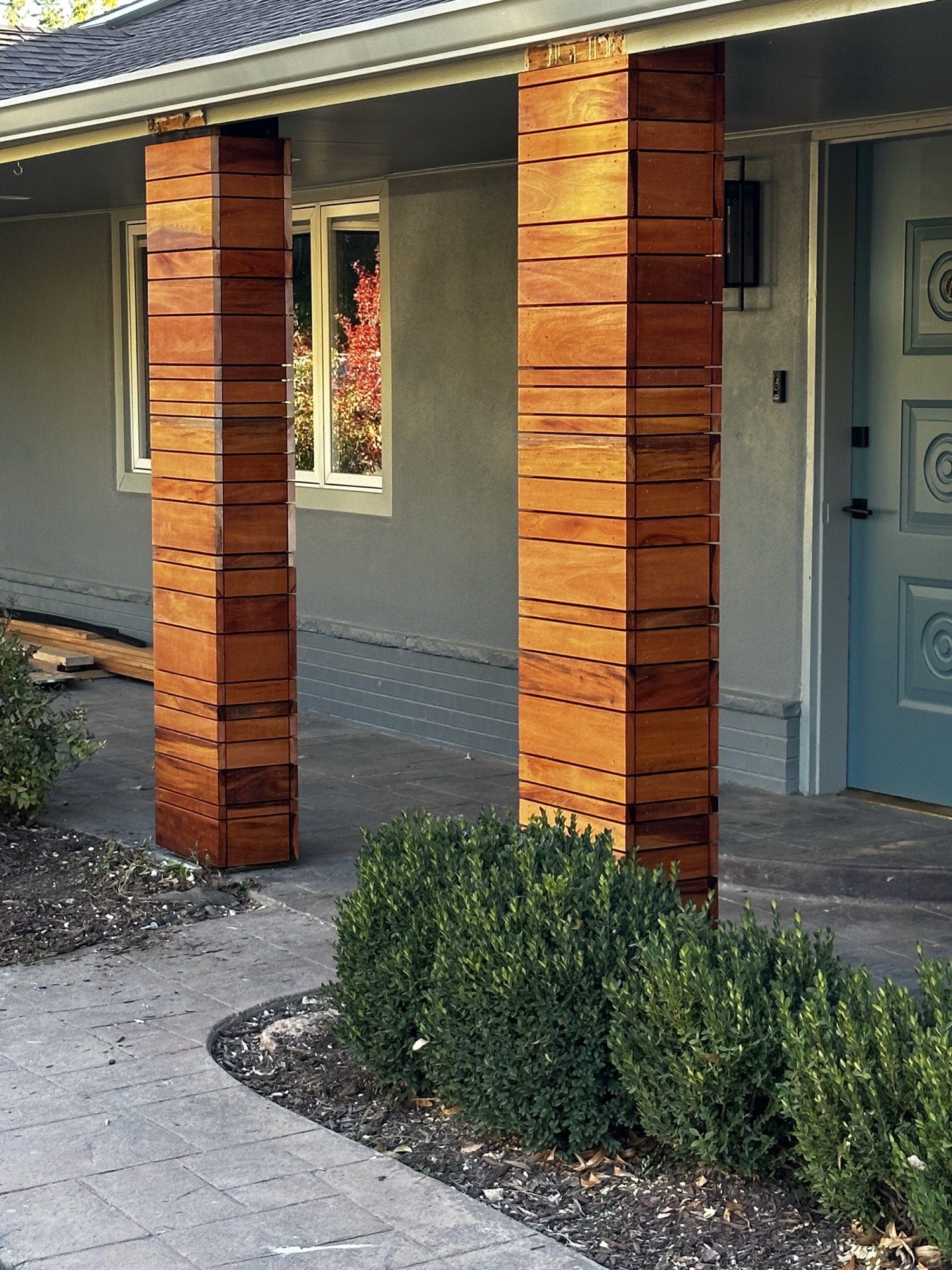Modern wood-slat porch columns
