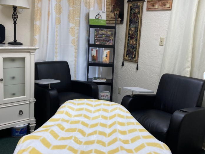 Traditional naturopath consultation