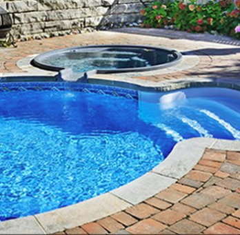 South Bay backyard pool serviced by K&D Quality